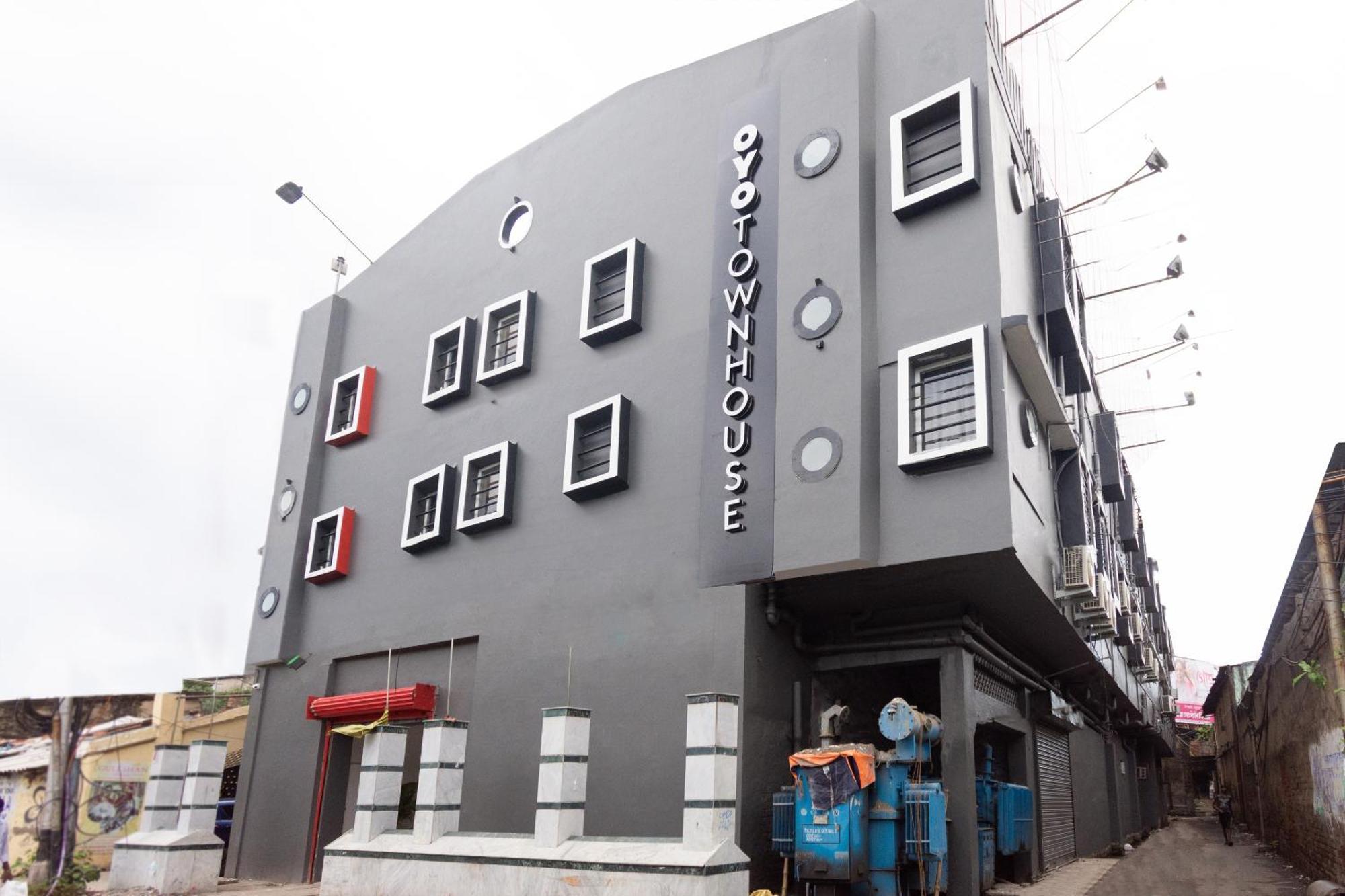Townhouse Hotel Mannat International โกลกาตา ภายนอก รูปภาพ
