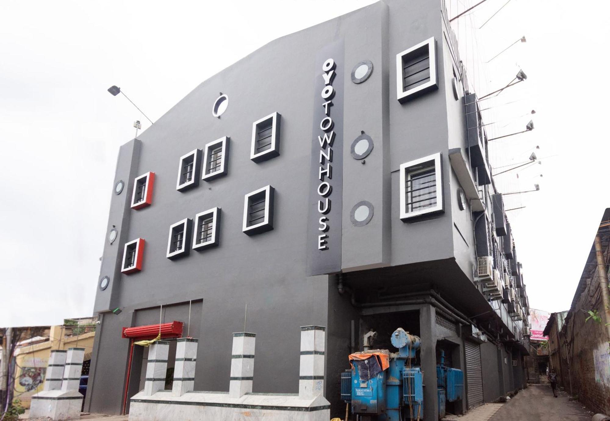Townhouse Hotel Mannat International โกลกาตา ภายนอก รูปภาพ